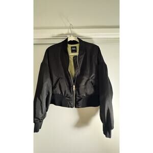 ZARA Black Zip Up cropped Bomber Jacket XL With Light Green Lining